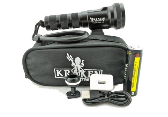 Lampe de plongée ou pour photographie/vidéo sous-marin Kraken Hydra 2500 V2